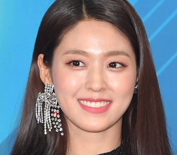 설현. 사진 ㅣ설현 SNS