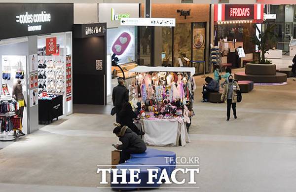 기획재정부는 내일부터 출생연도와 관계없이 누구나 상생소비지원금을 신청할 수 있다고 8일 밝혔다. /김세정 기자