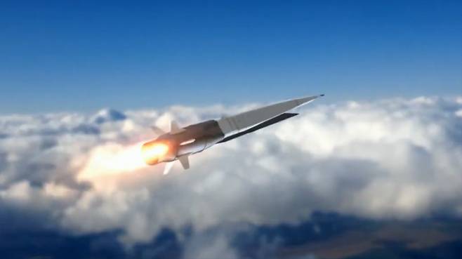 지르콘은 세계 최초로 실전 배치된 극초음속 순항미사일로, 재래식 혹은 핵탄두를 탑재하는 것으로 알려져 있다.(사진=러시아군)