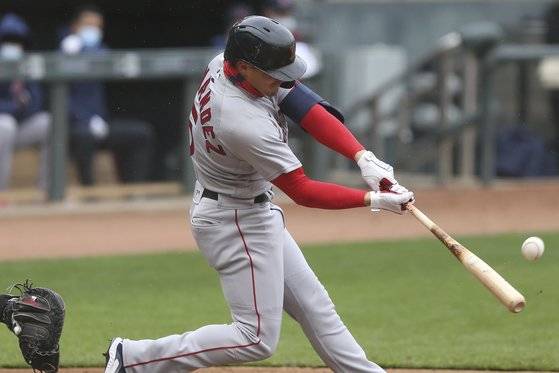 포스트시즌에서 뜨거운 타격감을 이어가고 있는 키케 에르난데스. [AP=연합뉴스]