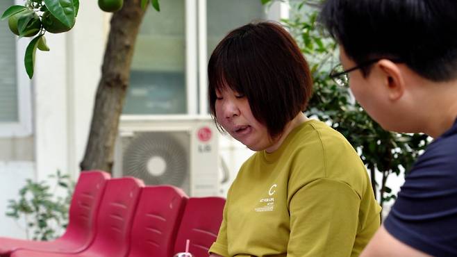 기자와 이야기를 나누고 있는 민혜 님./사진=이주아 머니투데이 PD