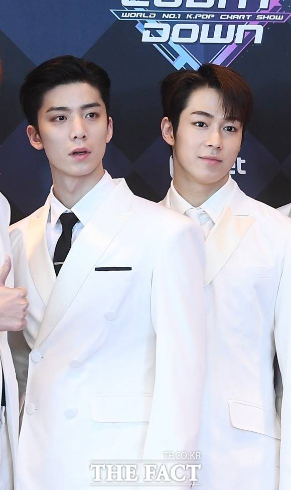 그룹 SF9 멤버 휘영(왼쪽)과 다원이 코로나19 확진 판정을 받았다. /더팩트 DB