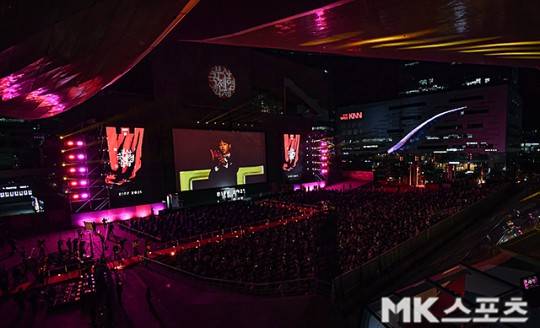 코로나19 사태 이후 2년 만에 오프라인 행사를 진행한 제26회 부산국제영화제가 오늘(15일) 막을 내린다. 사진=천정환 기자