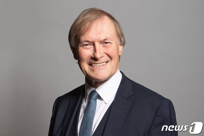 작고한 영국 집권 보수당의 데이비드 에이메스(69) 하원의원. © AFP=뉴스1 © News1 정윤영 기자