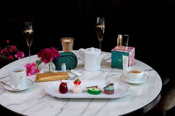 포시즌스 호텔 서울 끌레드뽀 보떼 협업 디저트 세트ⓒ포시즌스 호텔