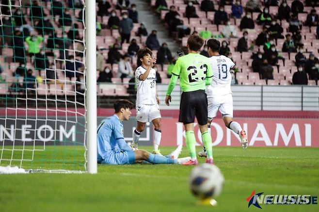 [서울=뉴시스]울산 현대 윤일록. (사진=프로축구연맹 제공)