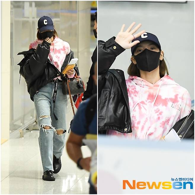 리사, 해맑게 입국하는 ‘바비인형’