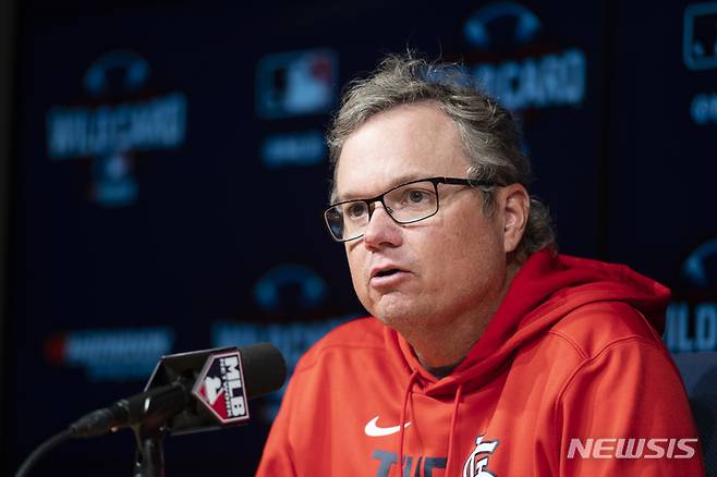 [로스앤젤레스=AP/뉴시스]마이크 실트 전 세인트루이스 카디널스 감독. 2021.10.06.