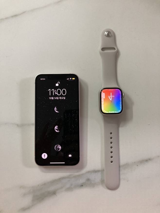 (좌) 아이폰13 미니 (우) 애플워치 시리즈7 [박혜림 기자/rim@]