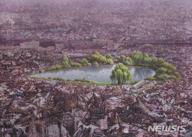 [서울=뉴시스] 박준형, 2050-Oacity_001, 227x182cm, mixed media on canvas, 2021