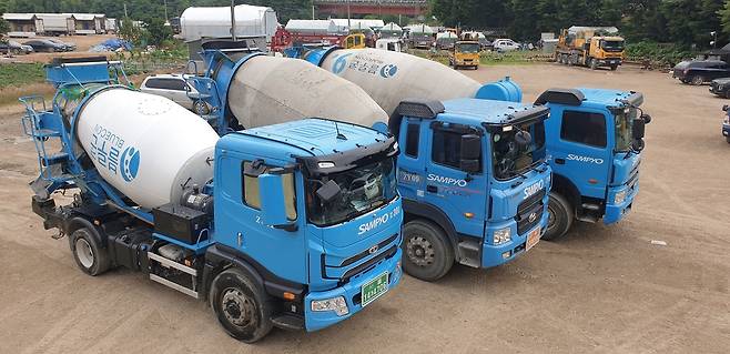 레미콘 믹서트럭.© 뉴스1