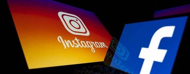 세계최대 소셜미디어 페이스북(우)의 자회사 소셜미디어 플랫폼인 인스타그램(좌). /AP 연합뉴스