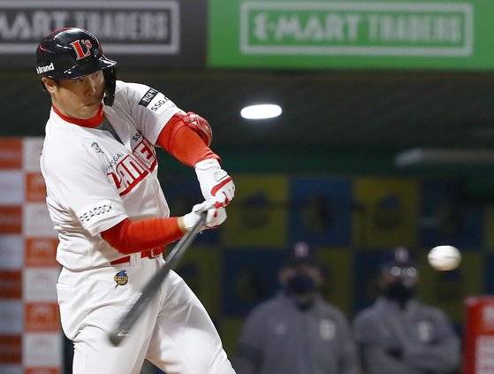 시즌 34호포를 선제 결승포로 장식한 SSG 최정. [연합뉴스]