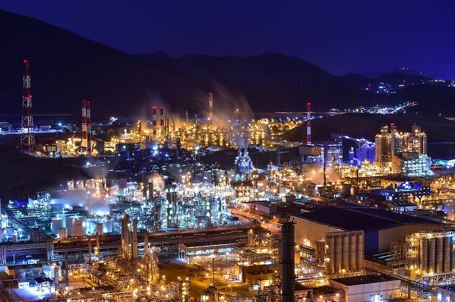 여수국가산단 야경 ⓒ여수시