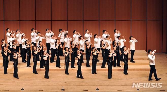 [광주=뉴시스] 광주시립합창단 공연. (사진=광주시립합창단 제공). photo@newsis.com *재판매 및 DB 금지