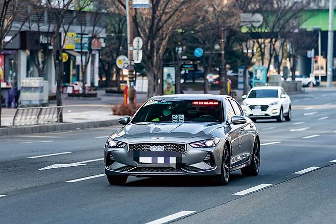 일반 도로에서 운행 중인 암행 순찰차 /사진=뉴스1 DB