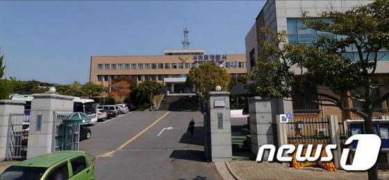 서귀포경찰서 전경.2015.10.28 © News1