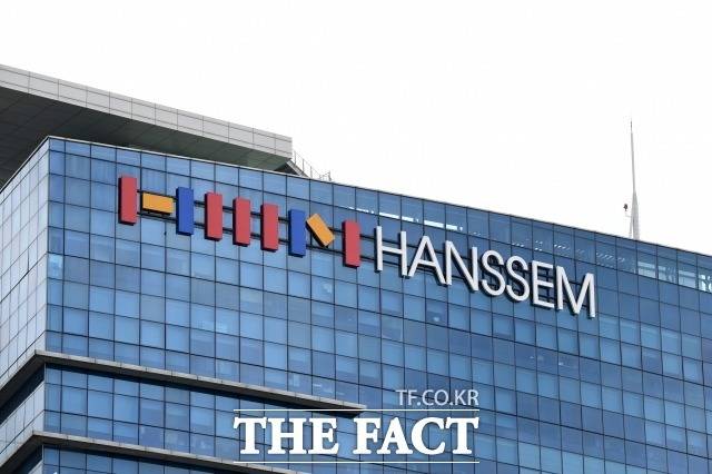 한샘이 조창걸 명예회장 외 특수관계인 7인의 보유 주식 652만 주를 'IMM프라이빗에쿼티(IMM PE)'에 매각한다. /더팩트 DB