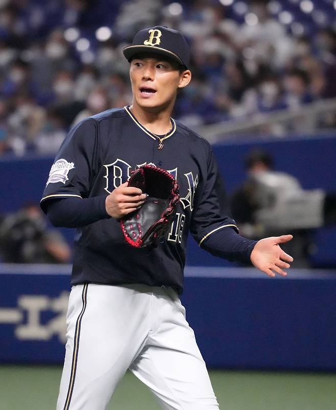 오릭스 에이스 야마모토가 팀 신기록인 15연승을 달리며 투수 부문 5관왕을 사실상 확정 지었다.            사진=오릭스 SNS