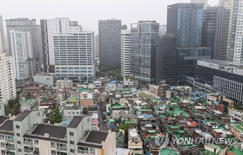 서울 마포구 공덕동 일대의 오피스텔과 상가의 모습.
[연합뉴스 자료사진]