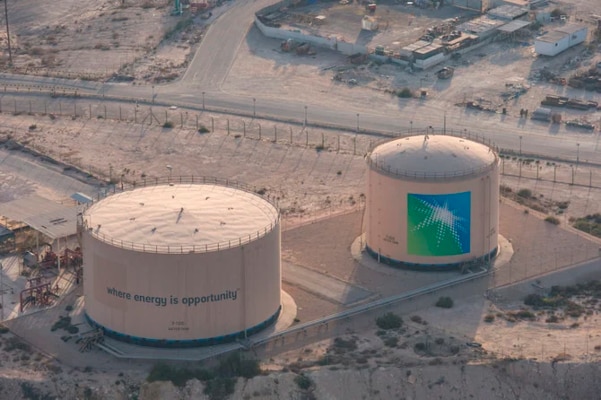 사우디아라비아 동부 라스타누라에 있는 아람코 석유 시설.