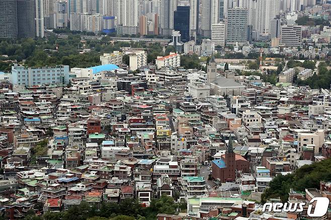 서울시내 빌라촌 모습. 2021.9.28/뉴스1 © News1 황기선 기자