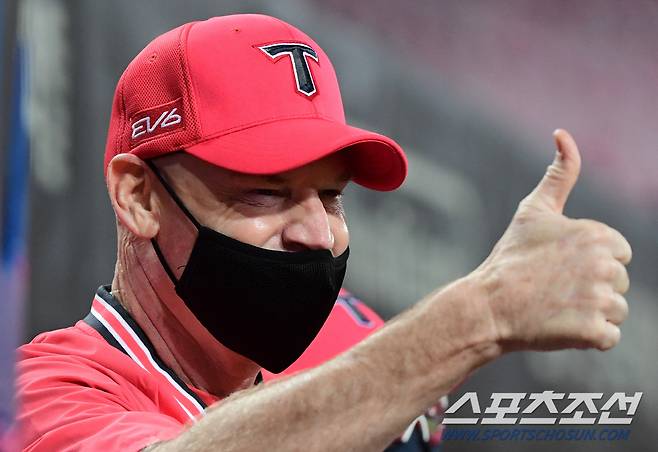 7일 광주 KIA챔피언스필드, KBO리그 LG와 KIA 경기. KIA 윌리엄스 감독. 광주=정재근 기자 cjg@sportschosun.com/2021.10.7/