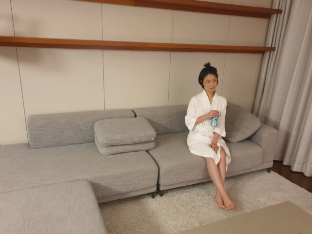 Broadcaster Ahn Young Mi had a happy time with Husband.Ahn Young Mi posted a picture on his instagram on the 1st, saying, Making memories with a prince who is a poacher today or not.In the photo, Ahn Young Mi is healing in Husband and Jeju Island.I felt happiness in the back of Ahn Young Mi, who seemed to be trying to hold Husbands hand as if shooting a video.Also, the smile did not stop at the appearance of Husband and walking, and Ahn Young Mi resting in the hostel.Also, Ahn Young Mi, who is posing in a somewhat place with only a gown, was added to the smile.I came to heal comfortably in a good place, added Ahn Young Mi.On the other hand, Ahn Young Mi said that he bought a ovulation tester at MBC Power of Omniotic Interference broadcast on the 30th of last month, and that he was preparing for Husband and the second generation who returned home in the US in 8 months.