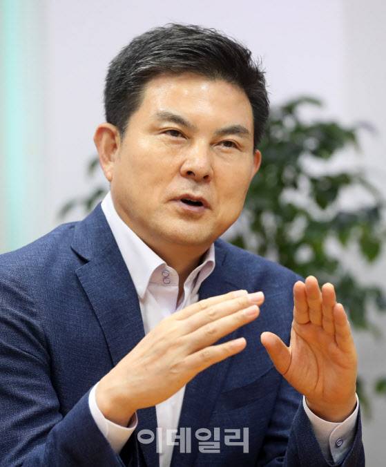 윤석열 캠프 공동선대위원장인 김태호 국민의힘 의원. (사진=방인권 기자)