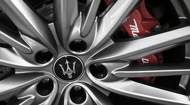 마세라티 in 부산...콰트로포르테 S Q4 그란루쏘