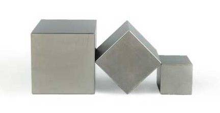 미국 가상 화폐 투자자들 사이에서 수집 열풍이 불고 있는 텅스텐 큐브. /MTS