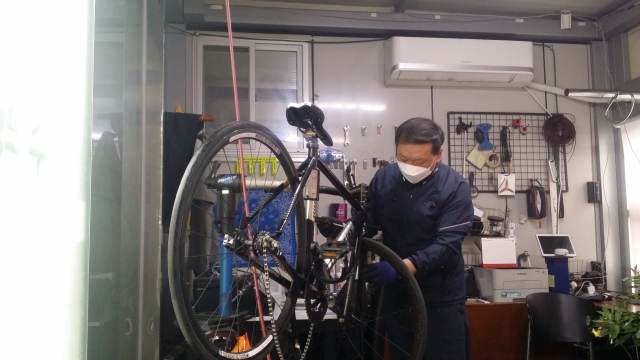 대상을 수상한 서초 자전거 수리센터 모습. 서초구 제공