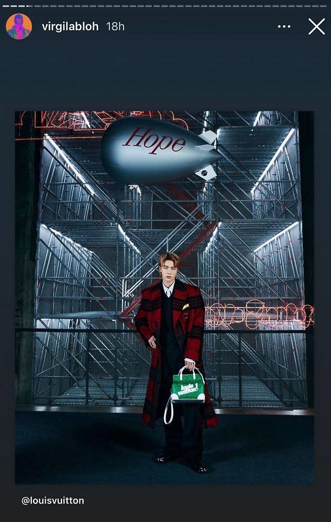 'Face of LV' 방탄소년단 진, 루이 비통 메인 장식 클로징 모델..눈부신 미모 '압도적 존재감'