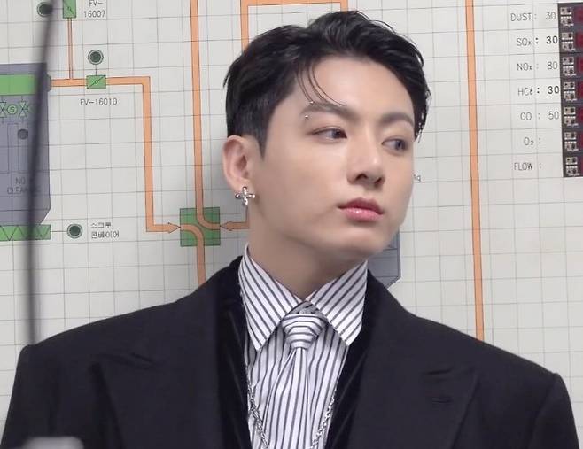 방탄소년단 정국, 찬란한 미남 자태 속 솔직 담백 귀요미 매력