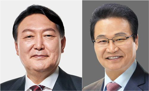 국민의힘 윤석열(왼쪽) 대선 후보와 김용판 의원. /조선일보