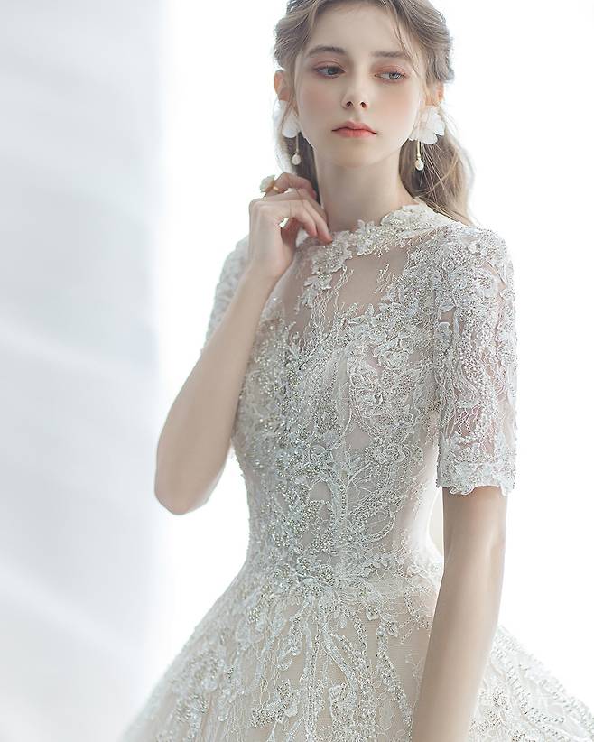 사진 : 레이첼웨딩, Premium Line Wedding Dress