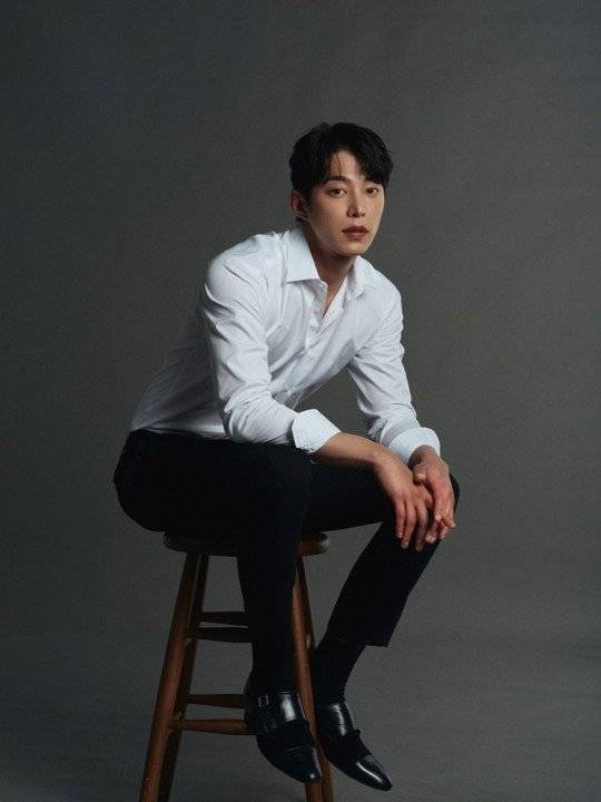 송원석