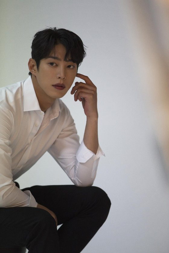 송원석