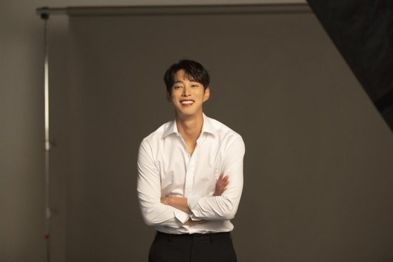 송원석
