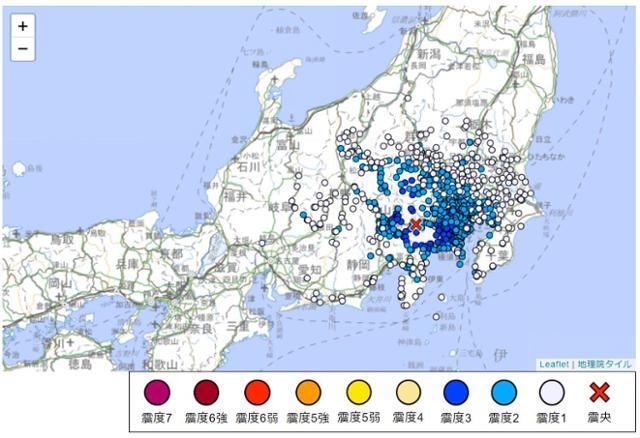 12월 3일 오전 6시 37분 규모 4.9의 지진이 야마나시현에서 발생했다. 최대 진도 5약의 흔들림이 감지됐다. 일본 기상청 홈페이지 캡처