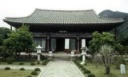 청도 운문사 대웅보전. [사진 한국민족문화대백과사전]