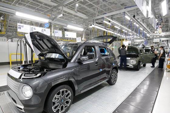 광주광역시 광산구 빛그린산단에 위치한 광주 GGM공장 현대차 캐스퍼 생산공장 생산 라인. 장정필 객원기자