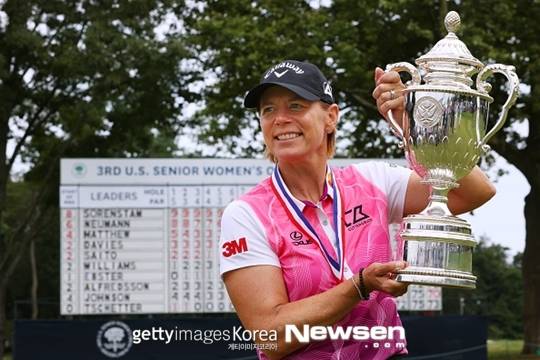 지난 8월 ‘시니어US여자오픈’에서 우승한 안니카 소렌스탐.