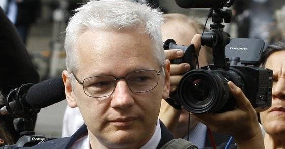 폭로전문 웹사이트 '위키리크스'의 설립자 줄리언 어산지. AP=연합뉴스