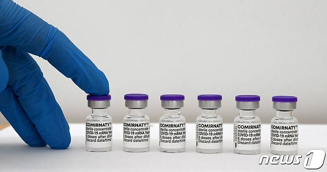 화이자의 코로나19 백신. © AFP=뉴스1