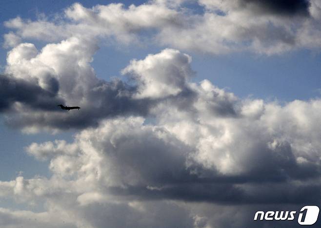 구름 많은 날씨. (자료사진) /뉴스1 © News1 윤일지 기자