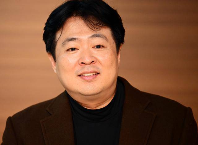 '대치동' 저자 조장훈씨. 20년 넘게 대치동에서 입시논술 강사, 입시 컨설턴트로 일했던 그는 지난해 학원을 정리하고 현재 영상 콘텐츠 제작사에서 기획 PD 겸 작가로 일하고 있다. 홍인기 기자