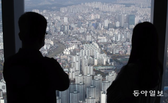 동아일보 DB