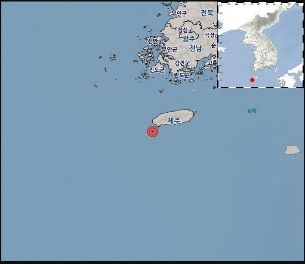 14일 오후 5시 19분 16초 제주 서귀포시 서남서쪽 32km 해역에서 규모 5.3의 지진이 발생했다고 기상청이 밝혔다. /사진=연합뉴스