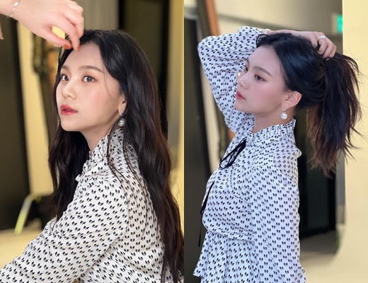 Girl group ViviZ member Umji (real name Kim Ye-won and 23) boasted well-known photos.Umji said on his 23rd day, Today is still, and posted an article entitled Staffs older brothers are life shots. Thank you. In the photo, Umji took a picture in an elegant pattern dress, and the visuals, such as shiny eyes and small faces, caught his eye.Umji, who boasts a lovely idol beauty. The netizen who saw it is a response such as Oh my God is so beautiful and It is a real life shot.Umji has signed an exclusive contract with new entertainment company Big PlanetMade with members Eunha and SinB recently after the group GFriend disbanded in May.It is currently set to make a redebut with ViviZ.